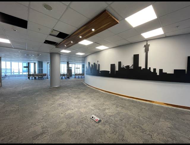 1,145M² OFFICE TO LET IN SANDTON CENTRAL